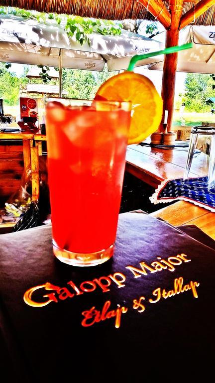 Galopp Major Gyal Ngoại thất bức ảnh